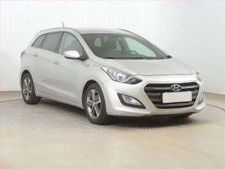 Hyundai i30 1.6 GDI, Serv.kniha, Tempomat