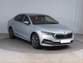 koda Octavia Style Plus 1.5 TSI, Nov R