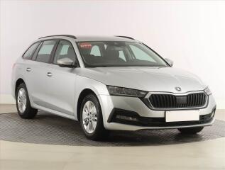 �koda Octavia Ambition 2.0 TDI, �R,1.maj