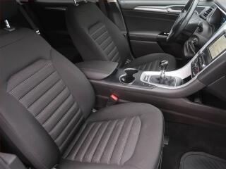 Ford Focus (2016) 1.5 TDCi, Navi, Tempomat - náhled 7