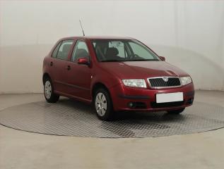 koda Fabia 1.2, R,1.maj, CZ doklady
