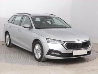 �koda Octavia Ambition 2.0 TDI, �R,1.maj