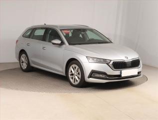 koda Karoq Style Plus 1.6 TDI, AUTOMAT,R