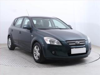 Kia Ceed 1.4 CVVT, Serv.kniha, po STK