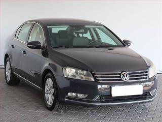 Volkswagen Passat 2.0 TDI, Navi, Tempomat