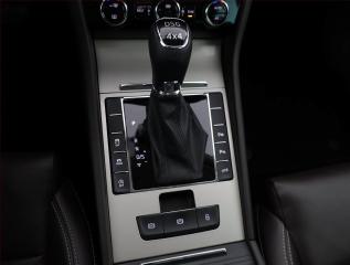 Volkswagen Passat (2012) 2.0 TDI, Navi, Tempomat - náhled 14