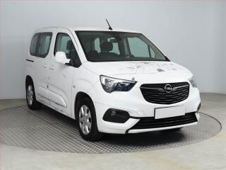 Opel Combo 1.5 CDTI, 5M�st, �R, 1Maj, DPH