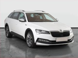�koda Superb Scout 2.0 TSI, �R, NAVI