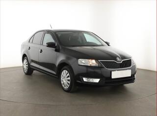 �koda Rapid 1.2 TSI, �R,1.maj, Serv.kniha