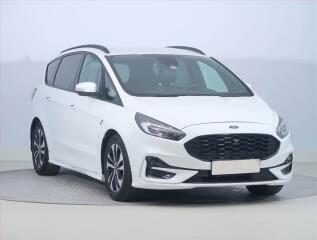 Ford S-MAX Titanium Hybrid