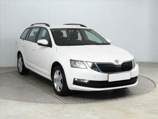 �koda Octavia 1.6 TDI, �R,1.maj, Tempomat