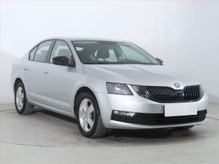 koda Octavia Ambition 1.5 TSI, Tempomat