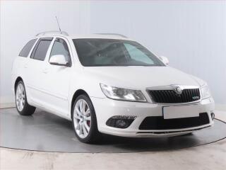 �koda Octavia RS 2.0 TDI, Xenony, Tempomat