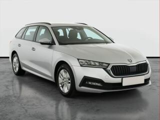 �koda Octavia Ambition 2.0 TDI, �R,1.maj