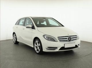 Mercedes-Benz B 180 CDI, Navi, Xenony