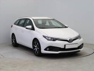 Toyota Auris Active 1.4 D-4D, Serv.kniha