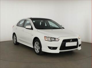 Mitsubishi Lancer 1.8 MIVEC, Automat, Navi