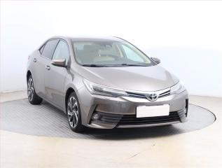 Toyota Corolla 1.6 Valvematic, Serv.kniha