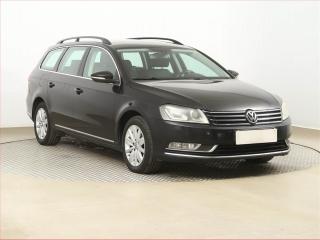 Volkswagen Passat 2.0 TDI, Xenony, Tempomat