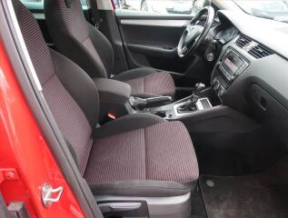 Kia Ceed (2016) Silver 1.6 CRDi, Serv.kniha - náhled 9