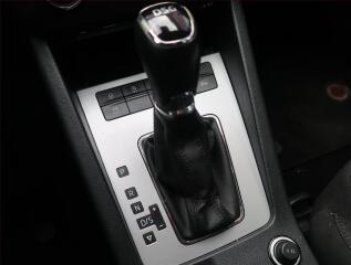 Kia Ceed (2016) Silver 1.6 CRDi, Serv.kniha - náhled 13