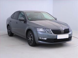 �koda Octavia Ambition 1.4 TSI, �R,1.maj