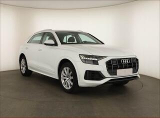 Audi Q8 55 TFSI, �R, Panorama, K��e