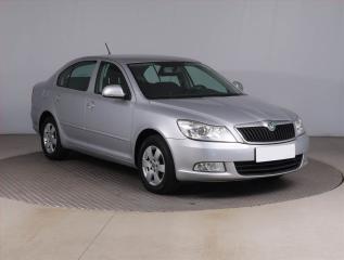 koda Octavia Ambiente 1.6 TDI, Tempomat