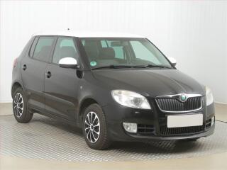 �koda Fabia 1.2 12V, po STK, rezervace