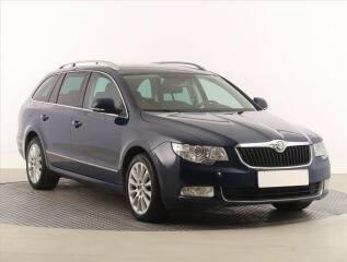 �koda Superb Elegance 2.0 TDI, Xenony