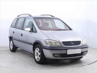 Opel Zafira 2.2 16V, 7�m�st, po STK, Ta�n�