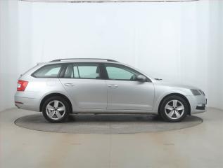 Škoda Octavia (2017) Ambition 1.6 TDI, Tempomat - náhled 6