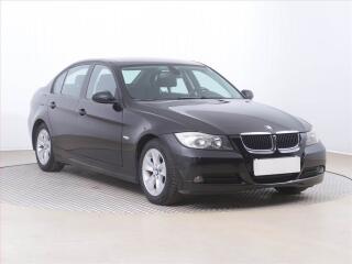BMW 318 i, Tempomat, Park.�senzory