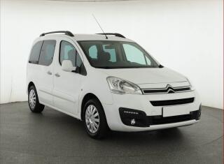Citro�n Berlingo Feel 1.6 BlueHDi, 5M�st, �R