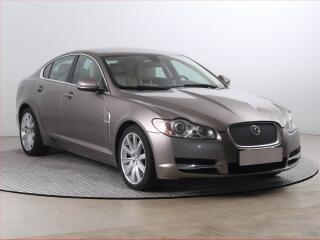 Jaguar XF 3.0 D, Automat, Xenony