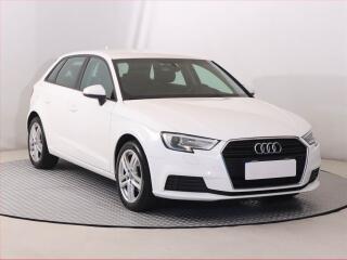 Audi A3 1.4 TFSI, Automat, Navi