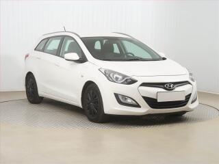 Hyundai i30 1.6 MPI, �R,1.maj, Tempomat