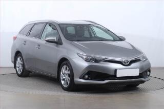 Toyota Auris 1.6 Valvematic, Serv.kniha