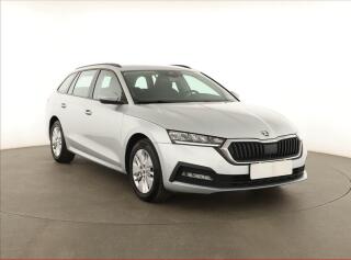 �koda Octavia Ambition 2.0 TDI, �R,1.maj