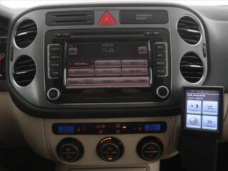 Volkswagen Caddy (2020) Maxi 2.0 TDI 4MOTION, ČR, 1Maj - náhled 7