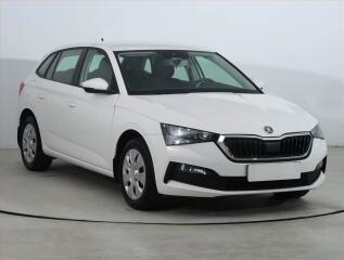 �koda Scala 1.0 TSI, �R,1.maj, Serv.kniha