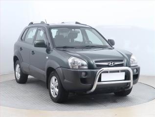 Hyundai Tucson 2.0 CRDi, 4X4, nov STK