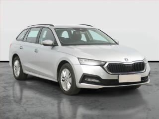 �koda Octavia Ambition 2.0 TDI, �R,1.maj