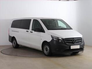 Mercedes-Benz Vito 111 CDI, Bus, 9M�st