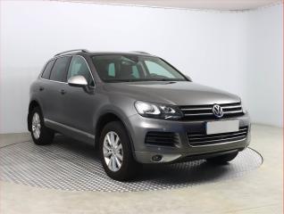 Volkswagen Touareg R-Line 3.0 TDI, 4X4, Automat