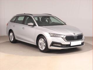 �koda Octavia Ambition 2.0 TDI, �R,1.maj