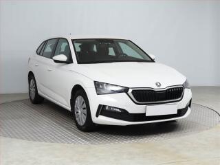 �koda Scala 1.0 TSI, �R,1.maj