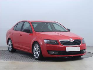 koda Octavia Style 1.8 TSI, Xenony