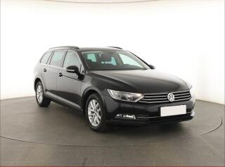 Volkswagen Passat 2.0 TDI, Automat, Navi