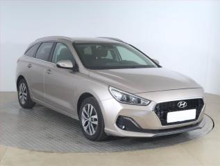 Hyundai i30 1.6 CRDi, Automat, Tempomat